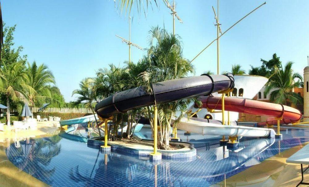 Ixtapa Palace Bagian luar foto